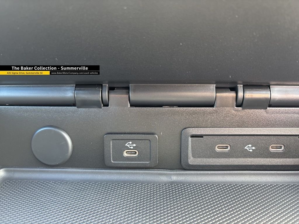New 2026 White Mercedes-Benz AWD Cargo image 23