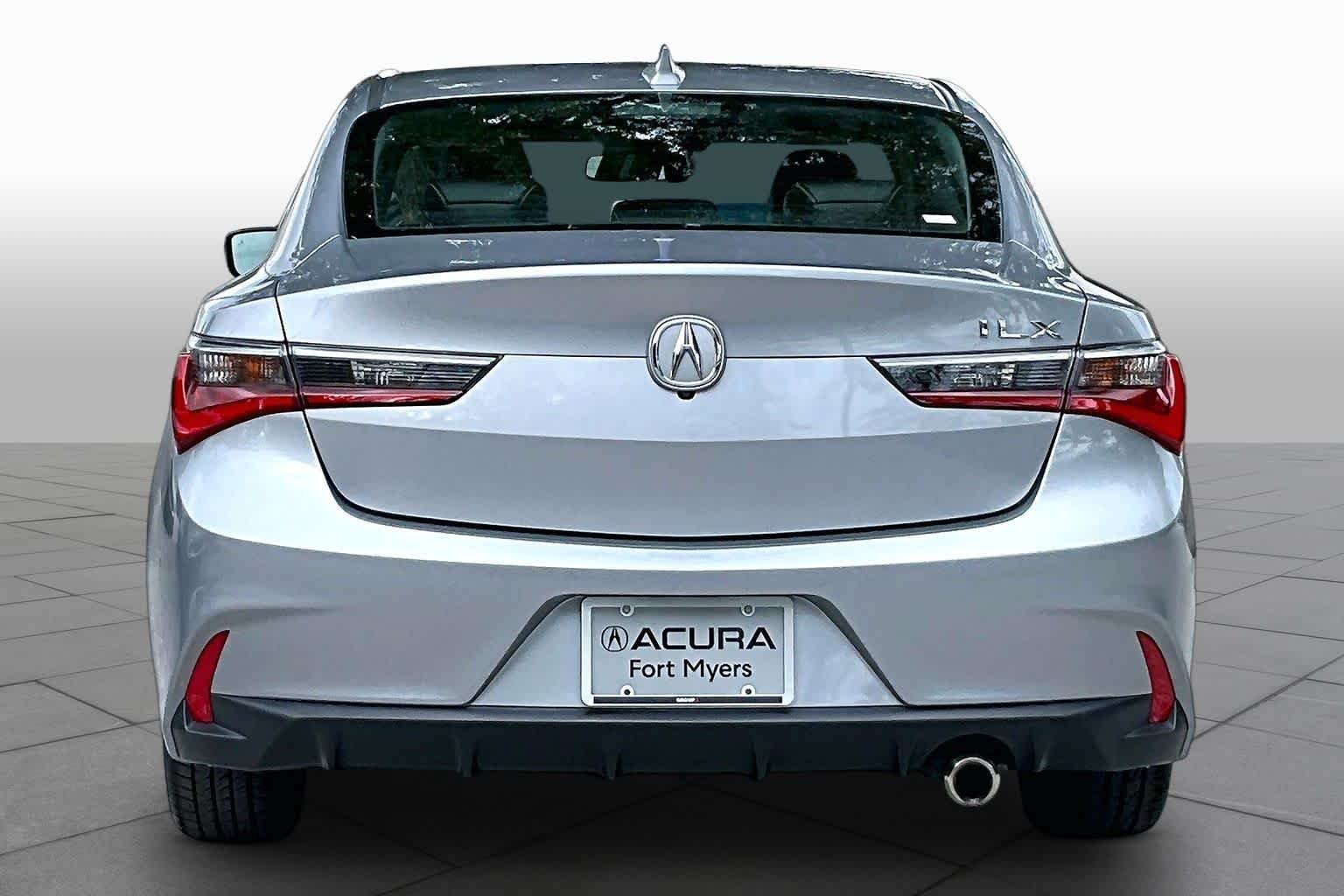 Used 2020 Lunar Silver Metallic Acura w/Premium Pkg image 5