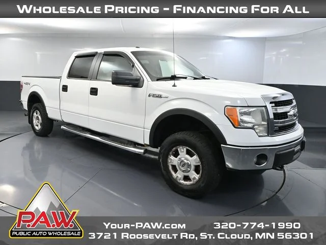 Used 2014 White Ford XLT image 1