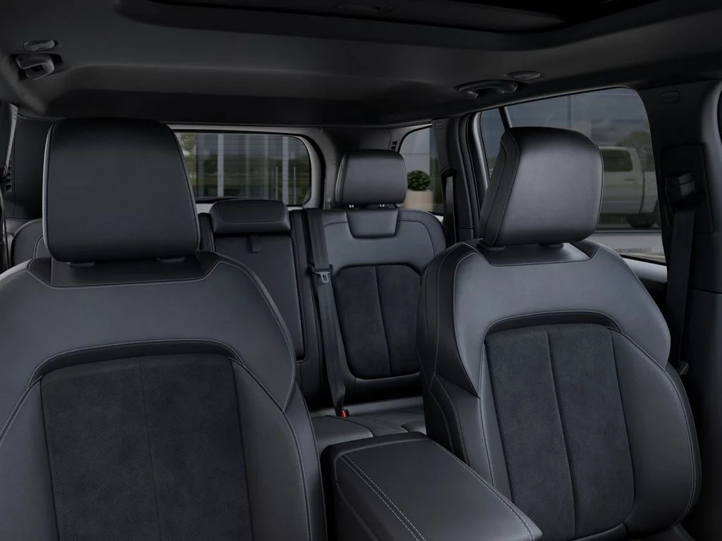 New 2026 Baltic Gray Metallic Clear-Coat Exterior Paint Jeep Altitude image 26