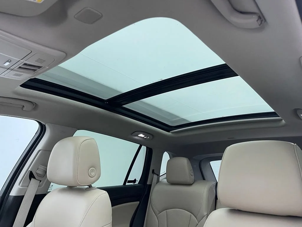 Used 2020 DARK MOON BLUE METALLIC Buick Essence image 5