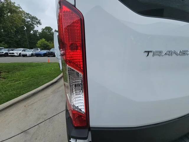 Used 2025 White Ford Base image 12