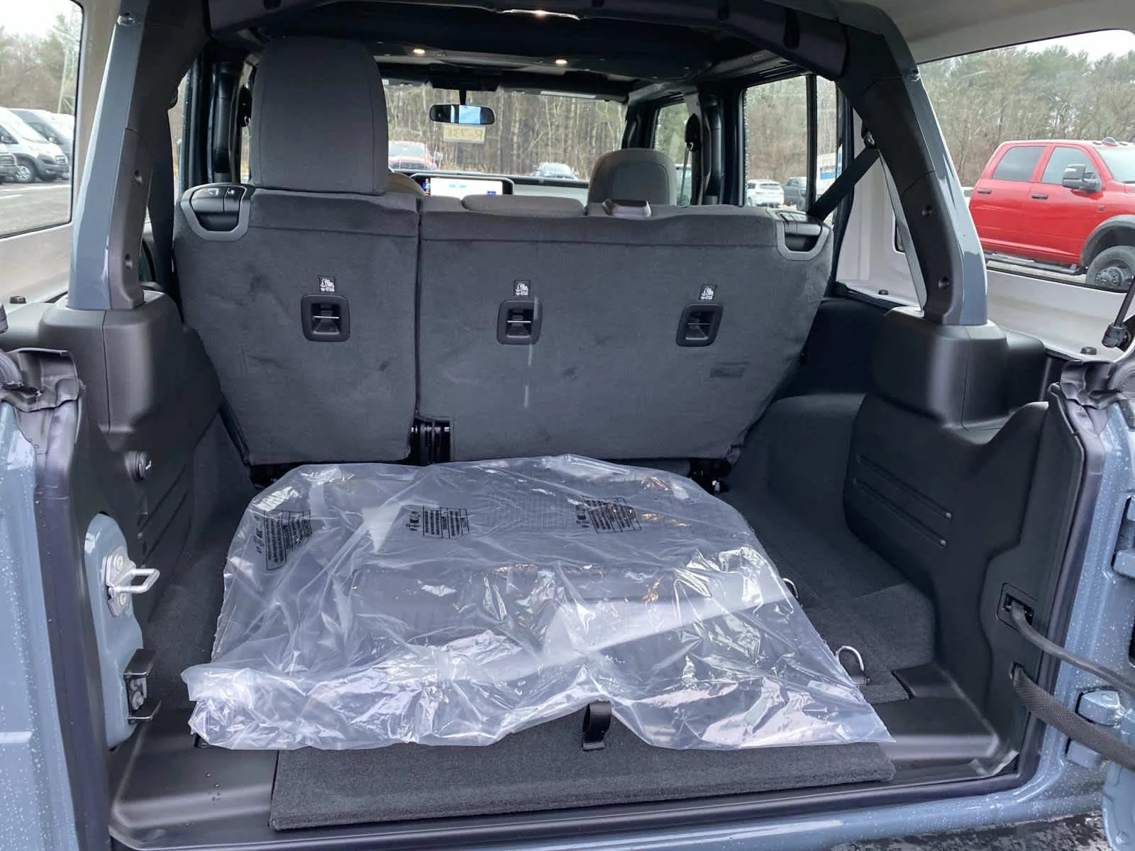 New 2026 Anvil Clear-Coat Exterior Paint Jeep Sport image 5