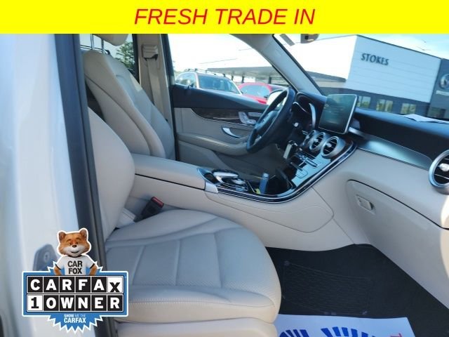 Used 2019 White Mercedes-Benz GLC 300 image 22