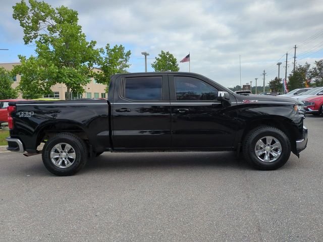 Used 2022 Black Chevrolet LT image 4
