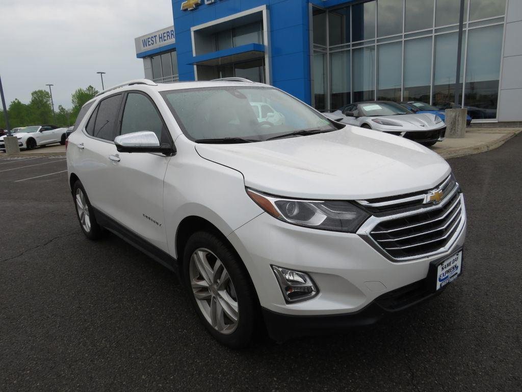 Used 2021 Pearl Chevrolet Premier image 2