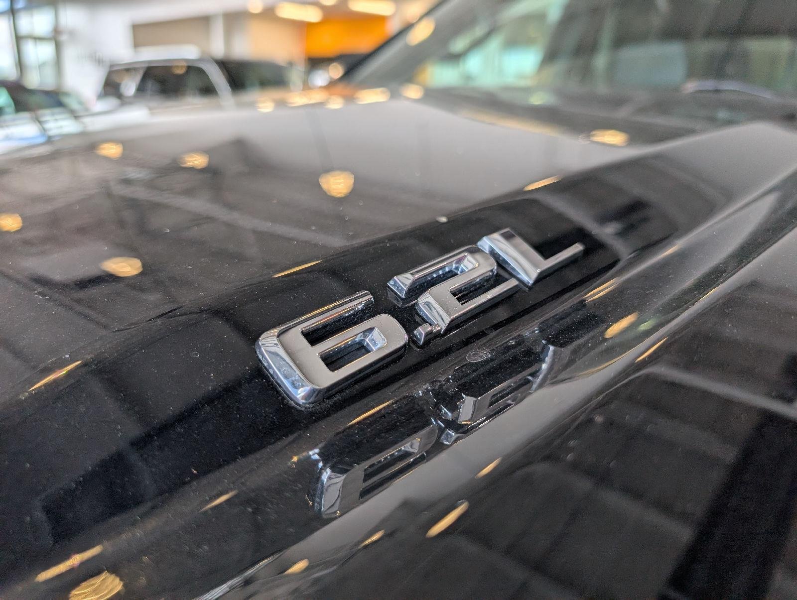 Used 2023 Black Chevrolet  image 5