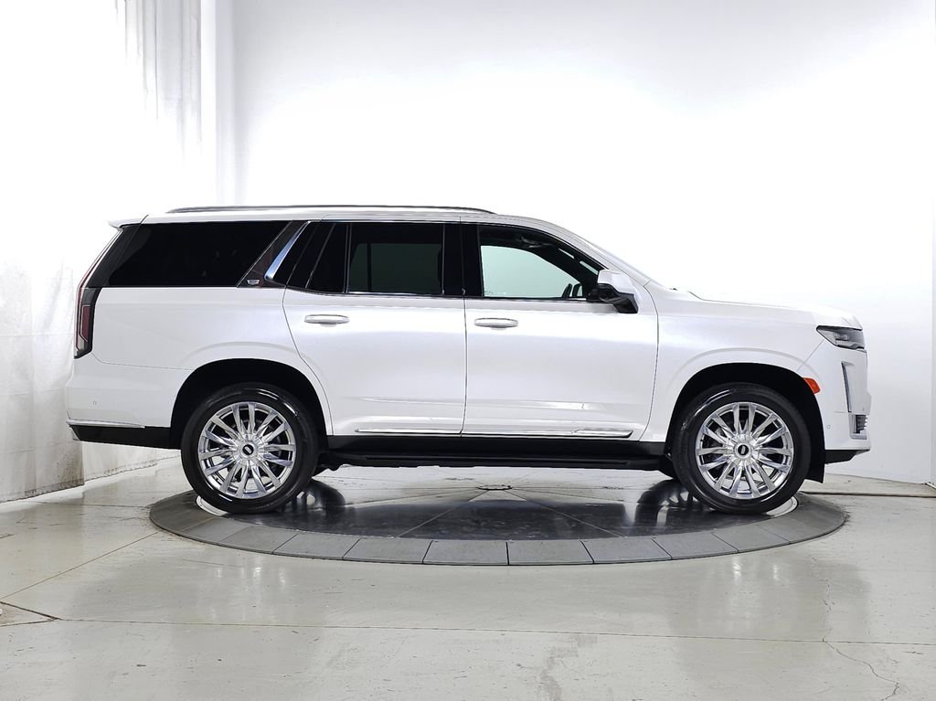 Used 2024 White Cadillac Premium Luxury image 9