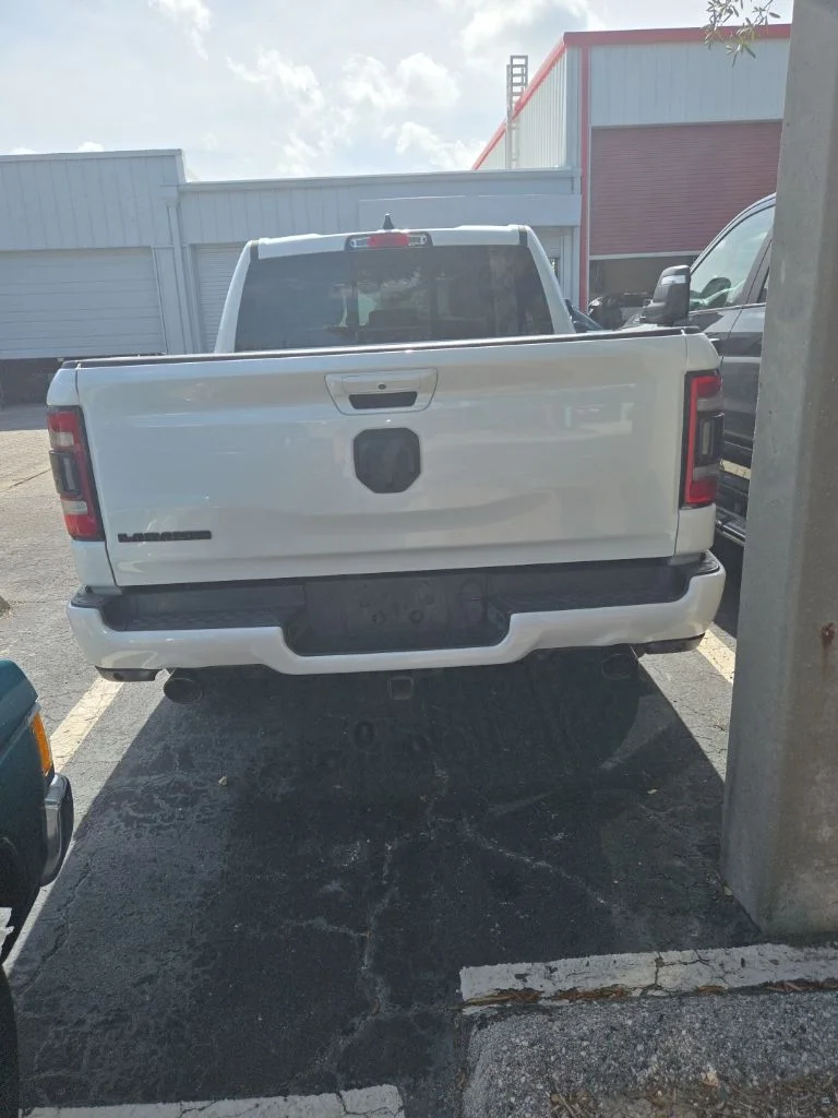 Used 2022 White Ram Laramie image 15