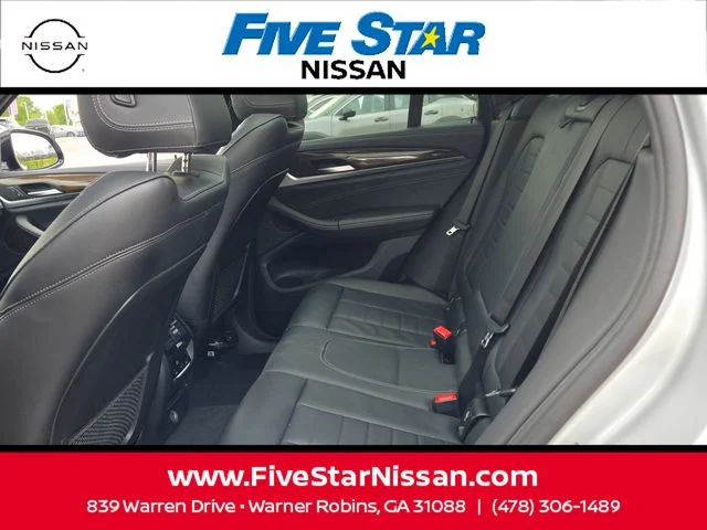 Used 2019 Silver BMW xDrive30i image 6