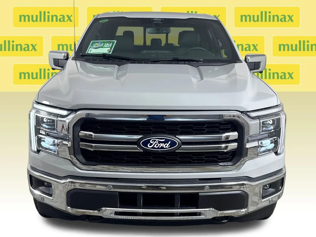 New 2026 White Ford Lariat image 15