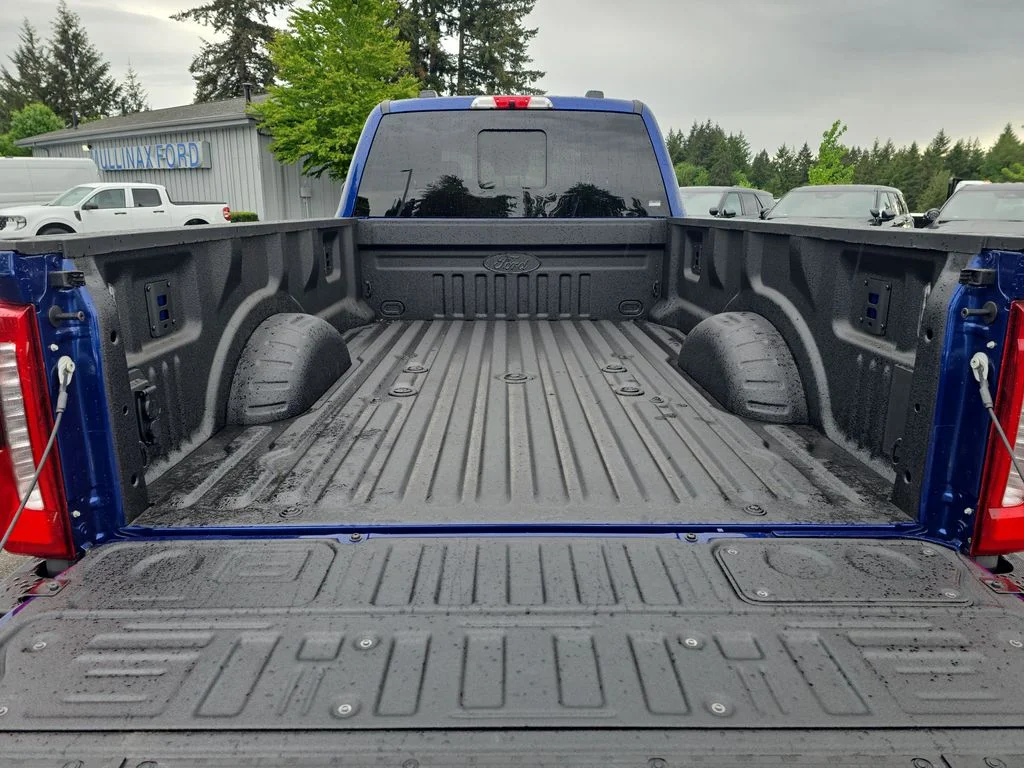 New 2026 Blue Ford Lariat image 29