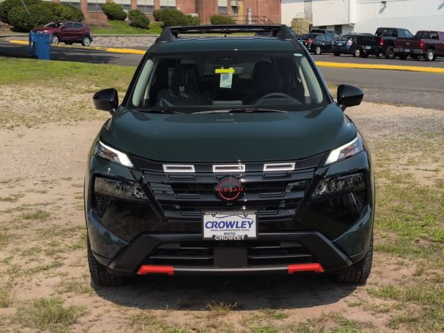 New 2026 Obsidian Green Pearl Nissan Rock Creek® image 8