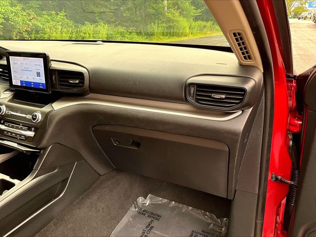 Used 2020 Red Metallic Ford XLT image 13