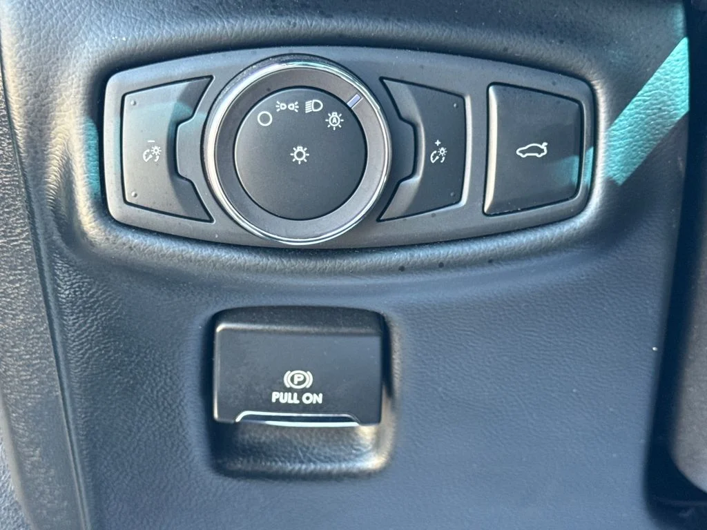 Used 2019 Magnetic Gray Metallic Lincoln Reserve image 32