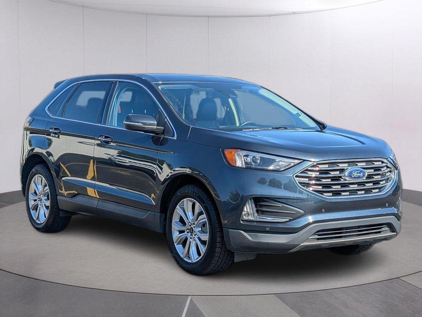 Used 2024 Stone Blue Ford Titanium image 9