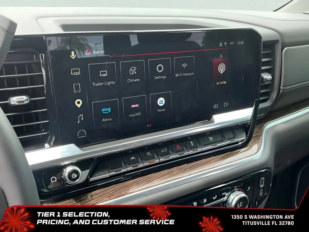 Used 2025 Onyx Black GMC Elevation image 35