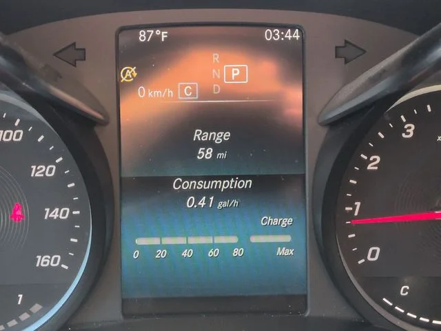 Used 2020  Mercedes-Benz GLC 300 image 13