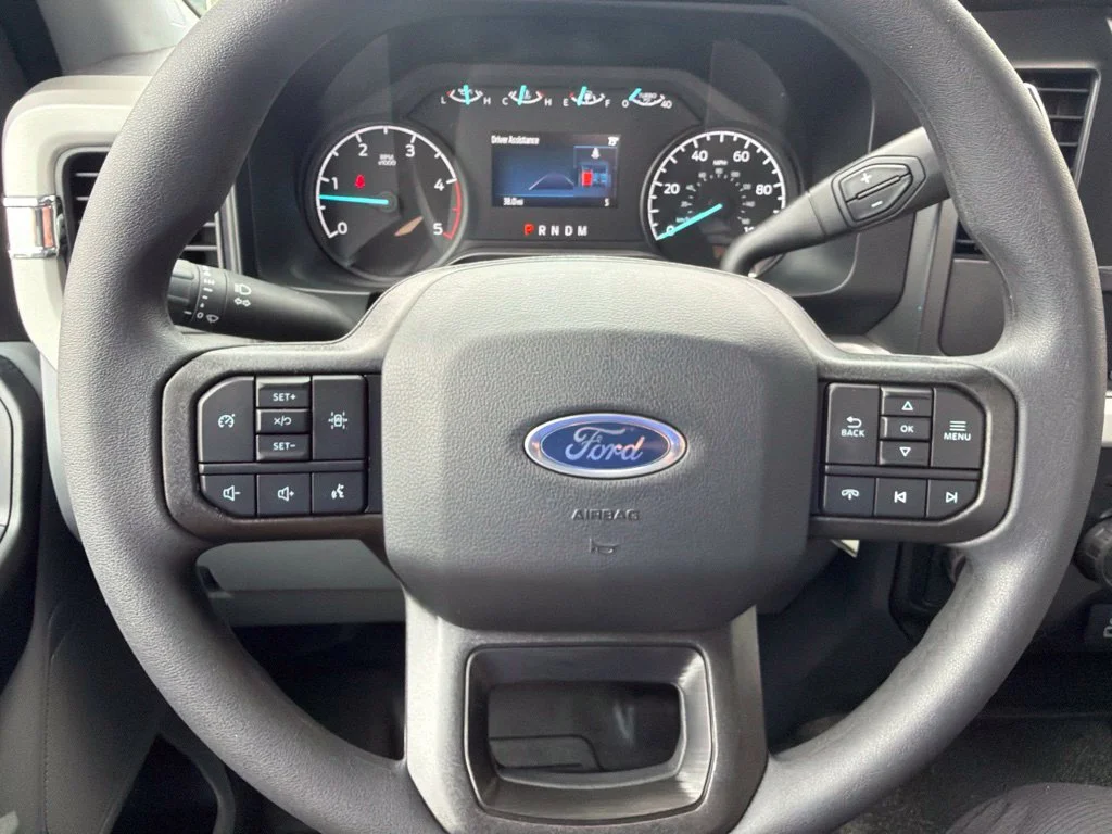 New 2026 Oxford White Ford F-550® XL image 17