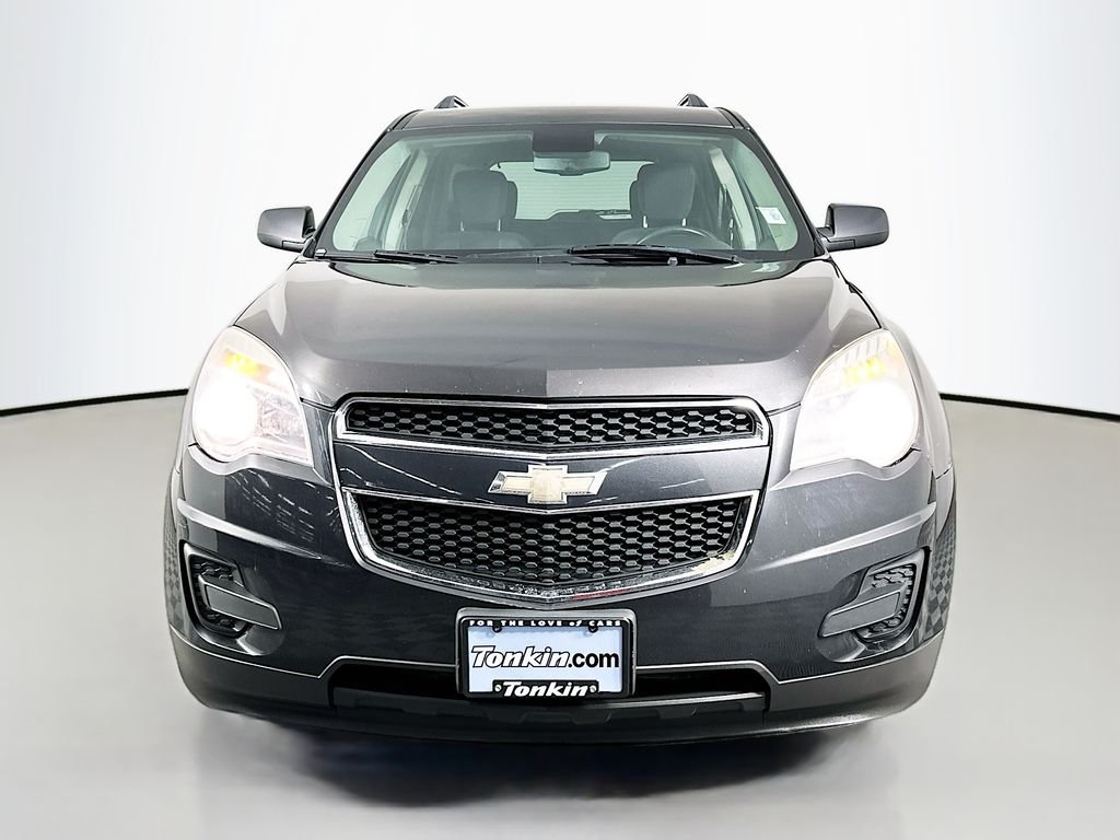 Used 2015 Tungsten Metallic Chevrolet LT image 3