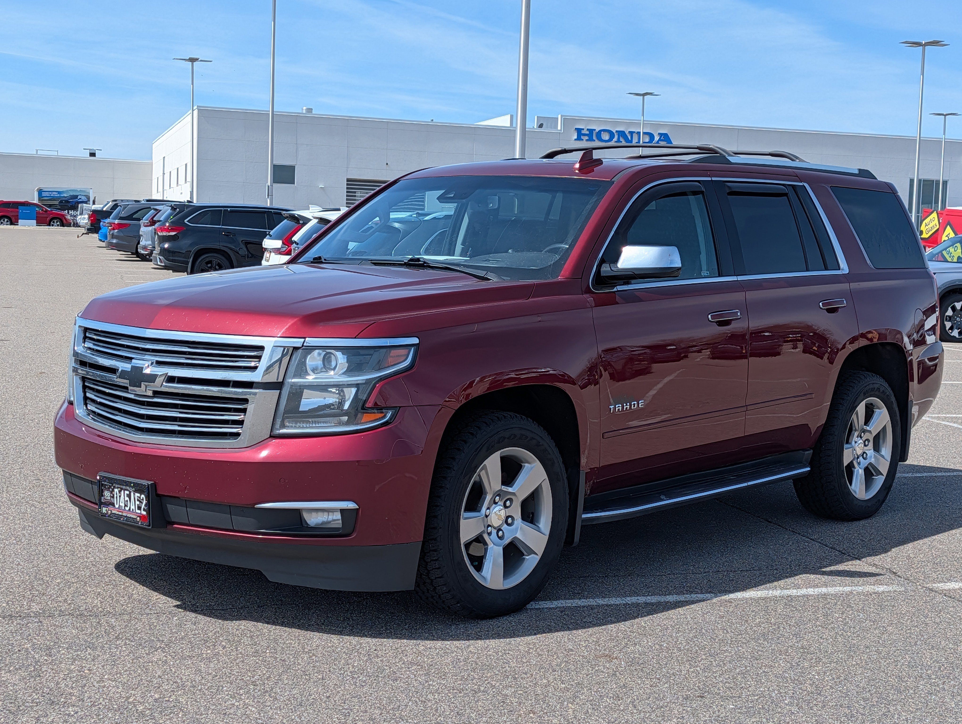 Used 2018 Chevrolet Tahoe Premier with VIN 1GNSKCKC8JR155511 for sale in Waite Park, Minnesota