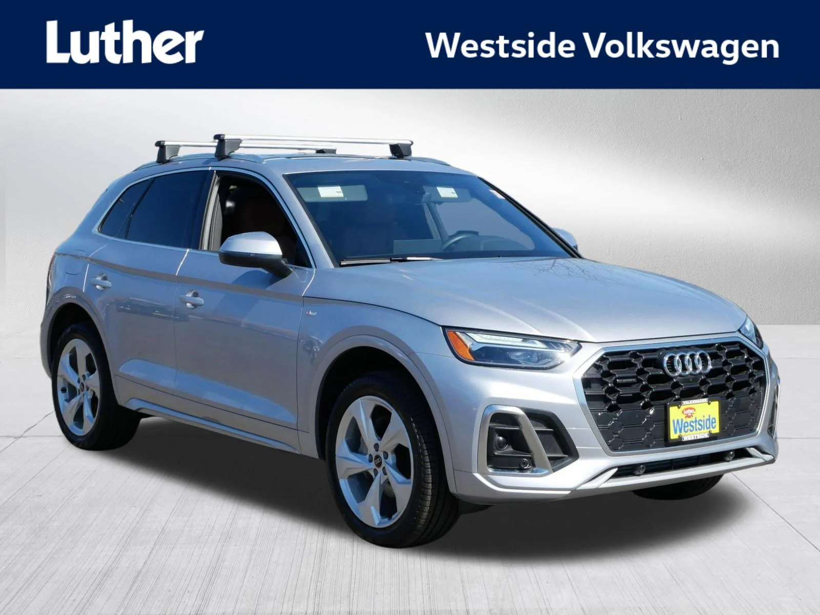 2025 Audi Q5 45 Premium Plus's photo