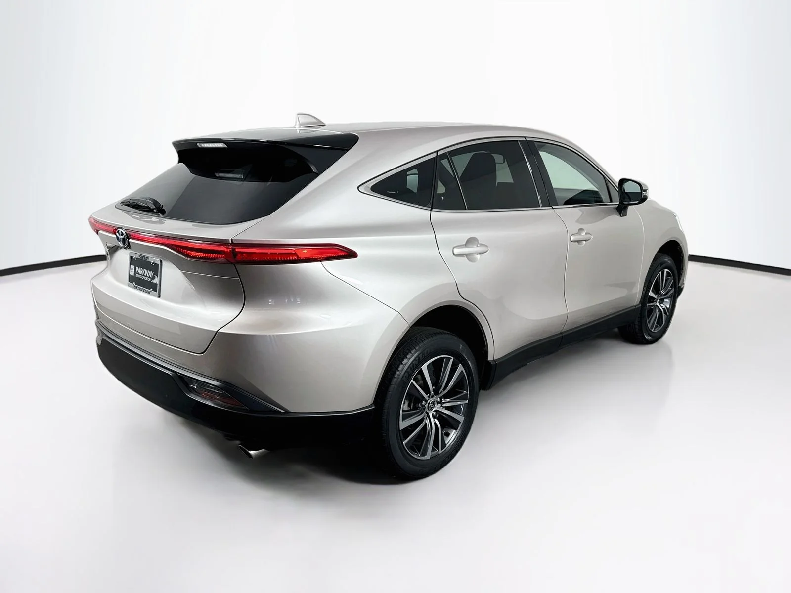 Certified Used 2023 Silver Toyota LE image 7