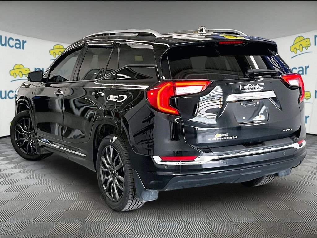 Used 2023 Ebony Twilight Metallic GMC Denali image 4