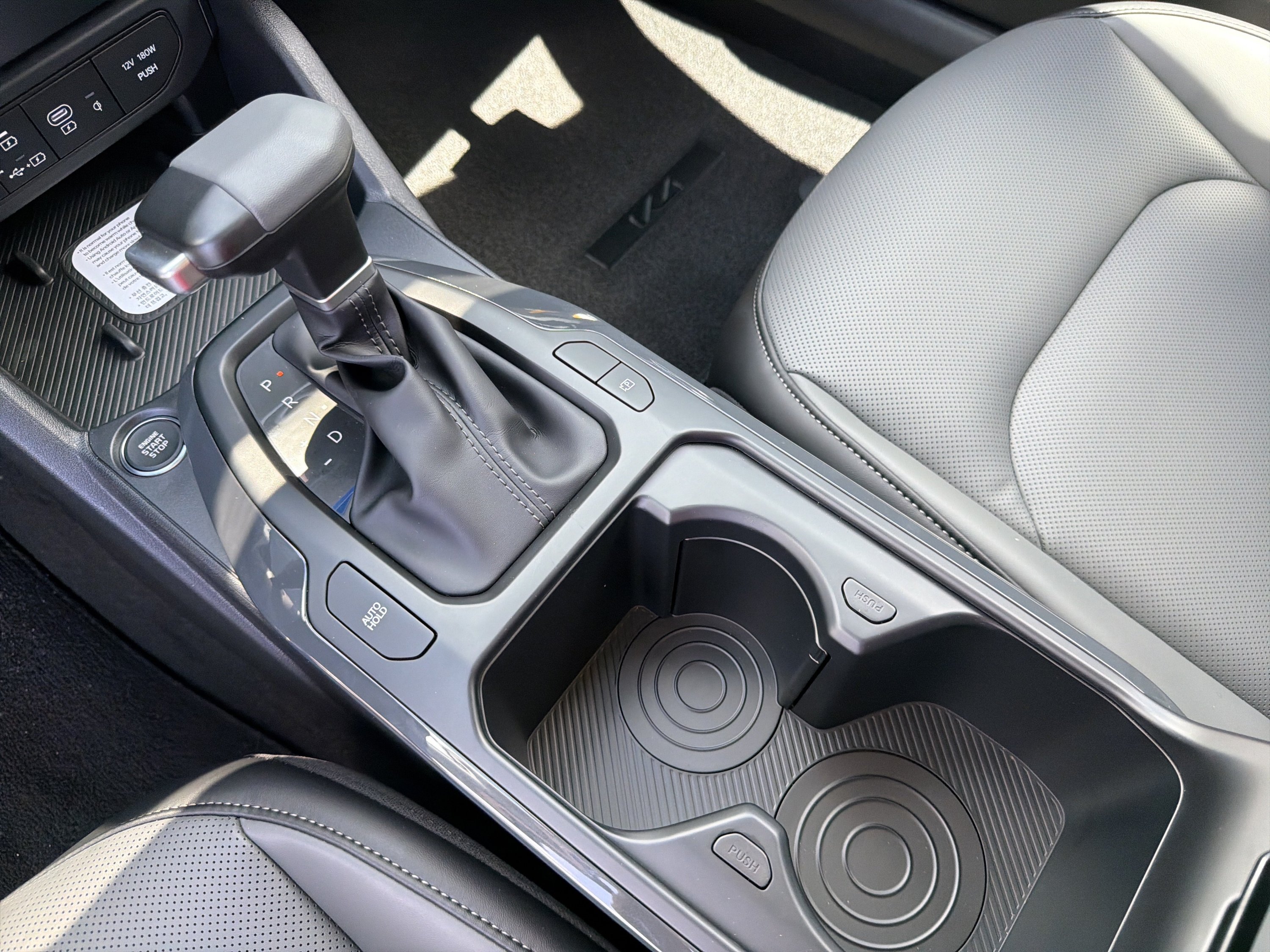 New 2026 Snow White Pearl Kia EX image 12