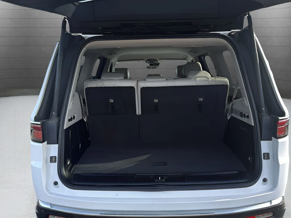 Certified Used 2022 White Jeep Series III image 25
