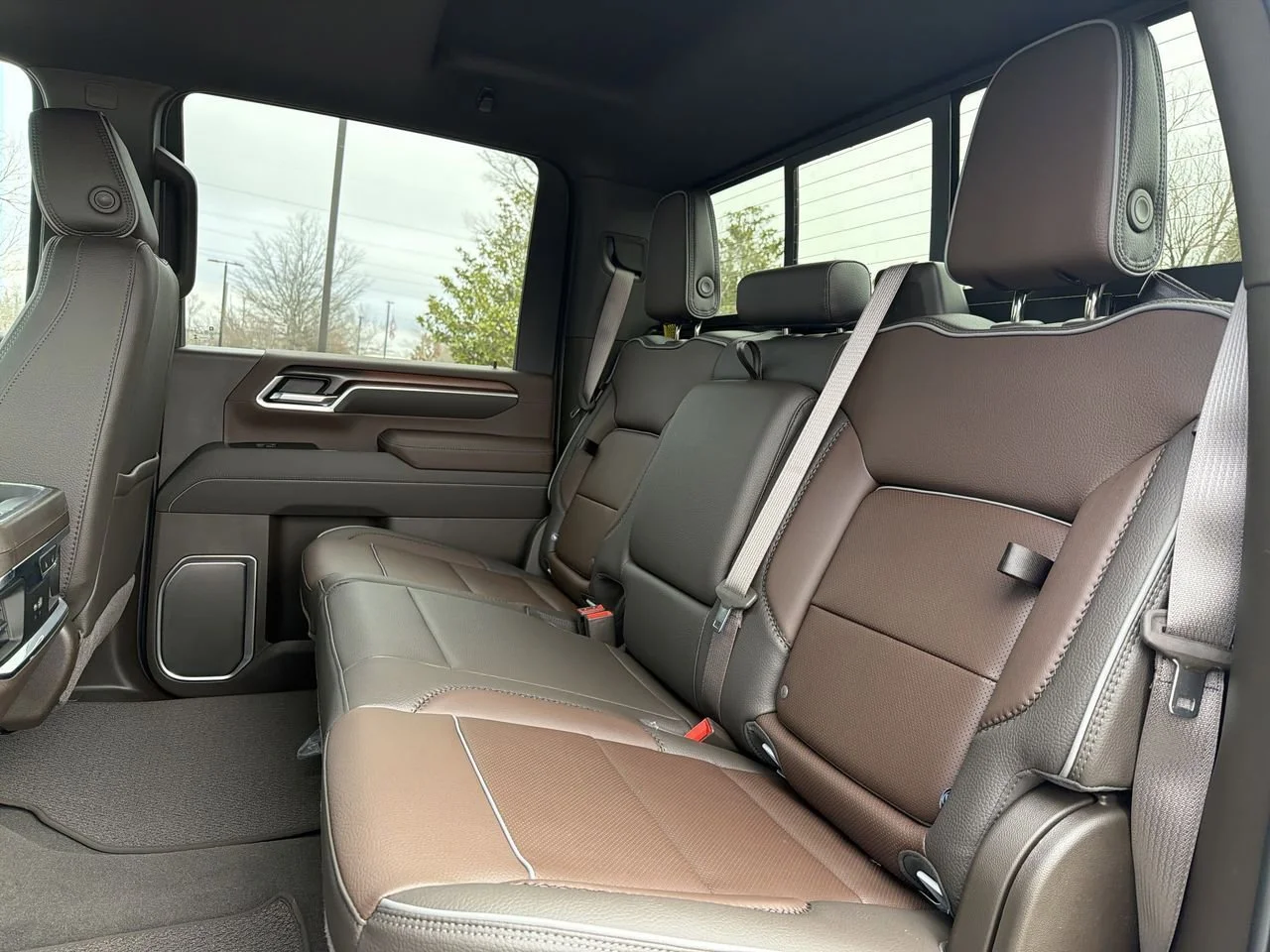 New 2026 Glacier White Tricoat GMC Denali DRW image 21