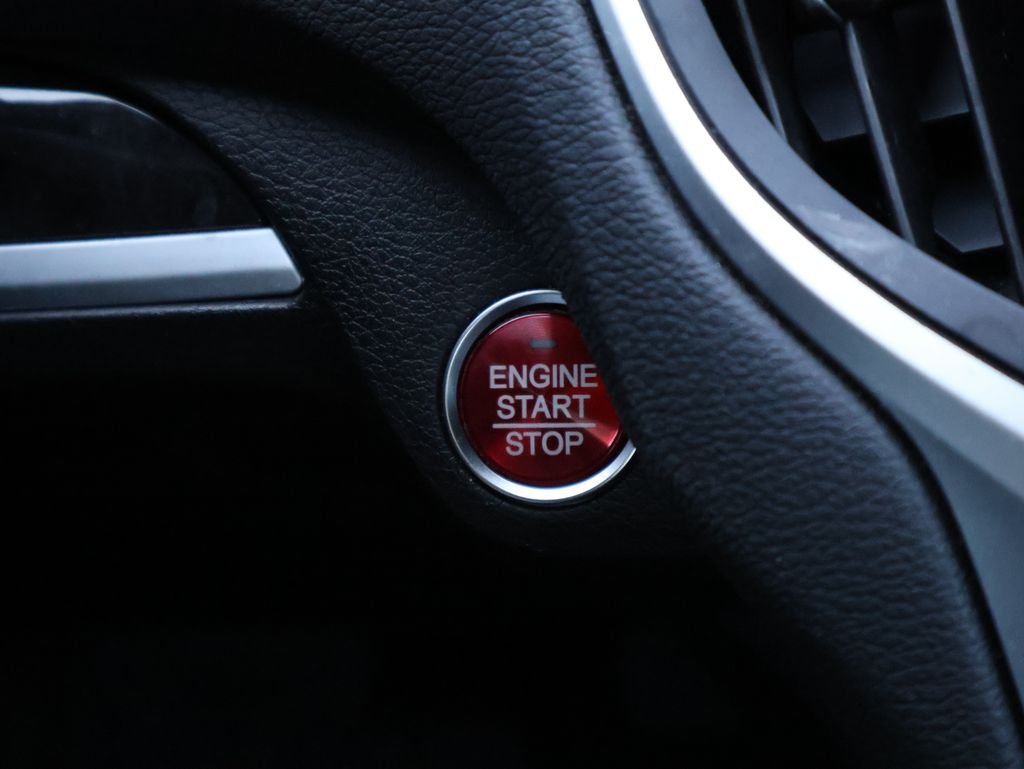 Used 2019  Acura 2.4L image 24
