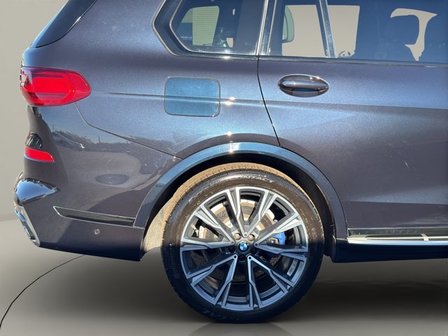 Used 2021 Carbon Blue Metallic BMW xDrive40i image 30