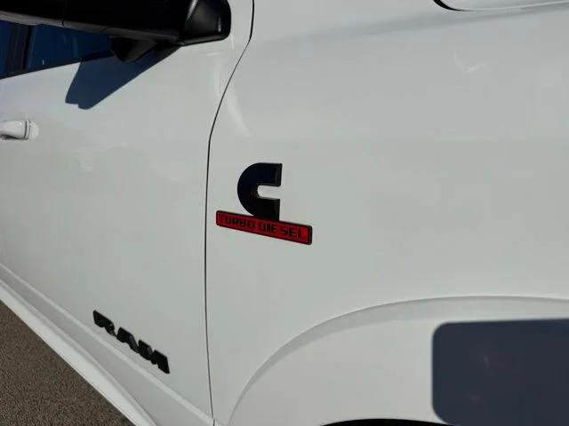 Used 2022 White Ram Limited image 4