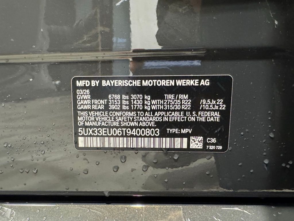Used 2026 Gray BMW M60i image 29