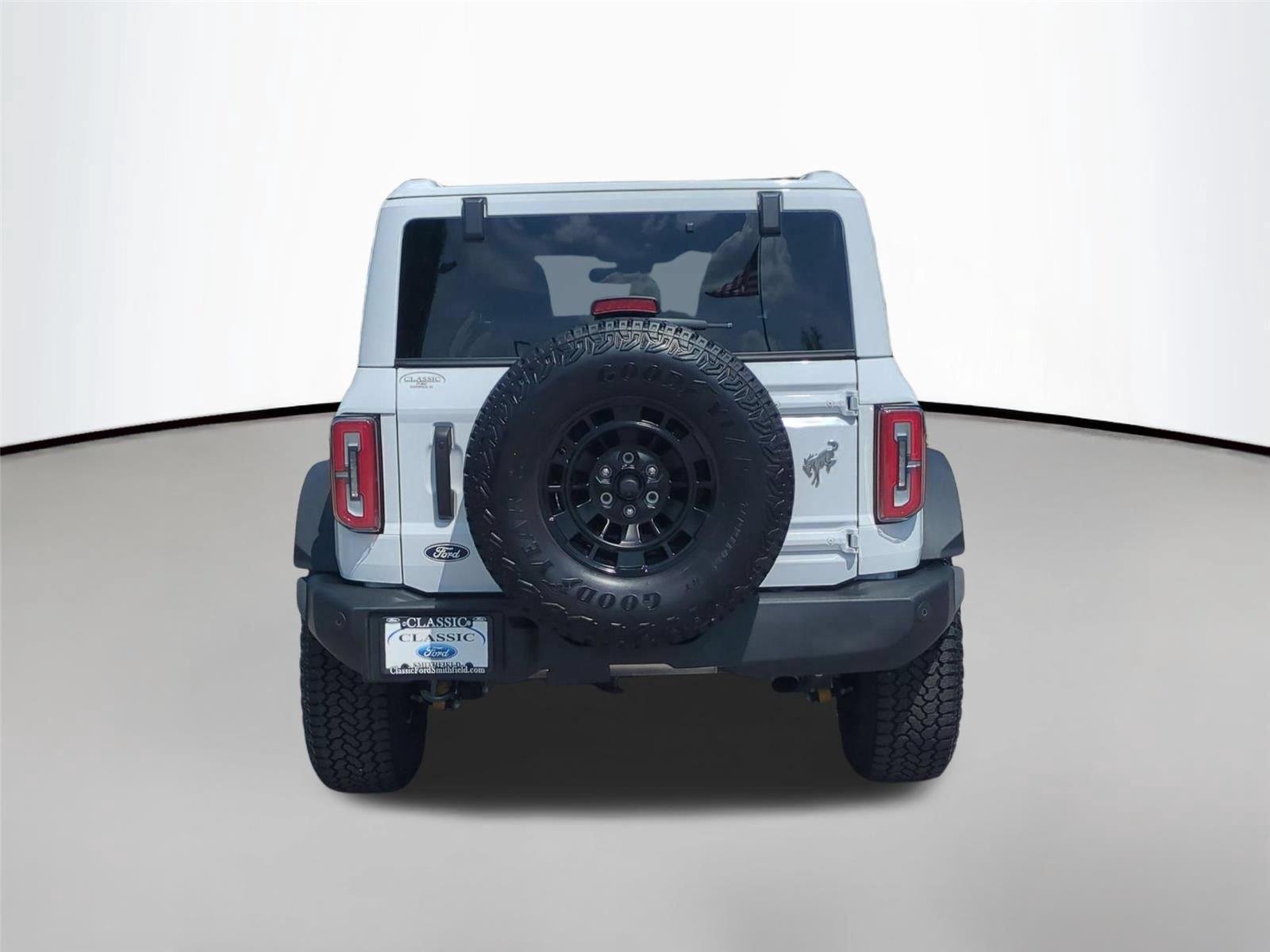Used 2026 Oxford White Ford Outer Banks image 4