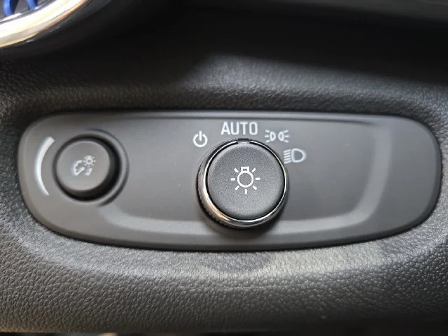 2026 Chevrolet Trax LT - Photo 27