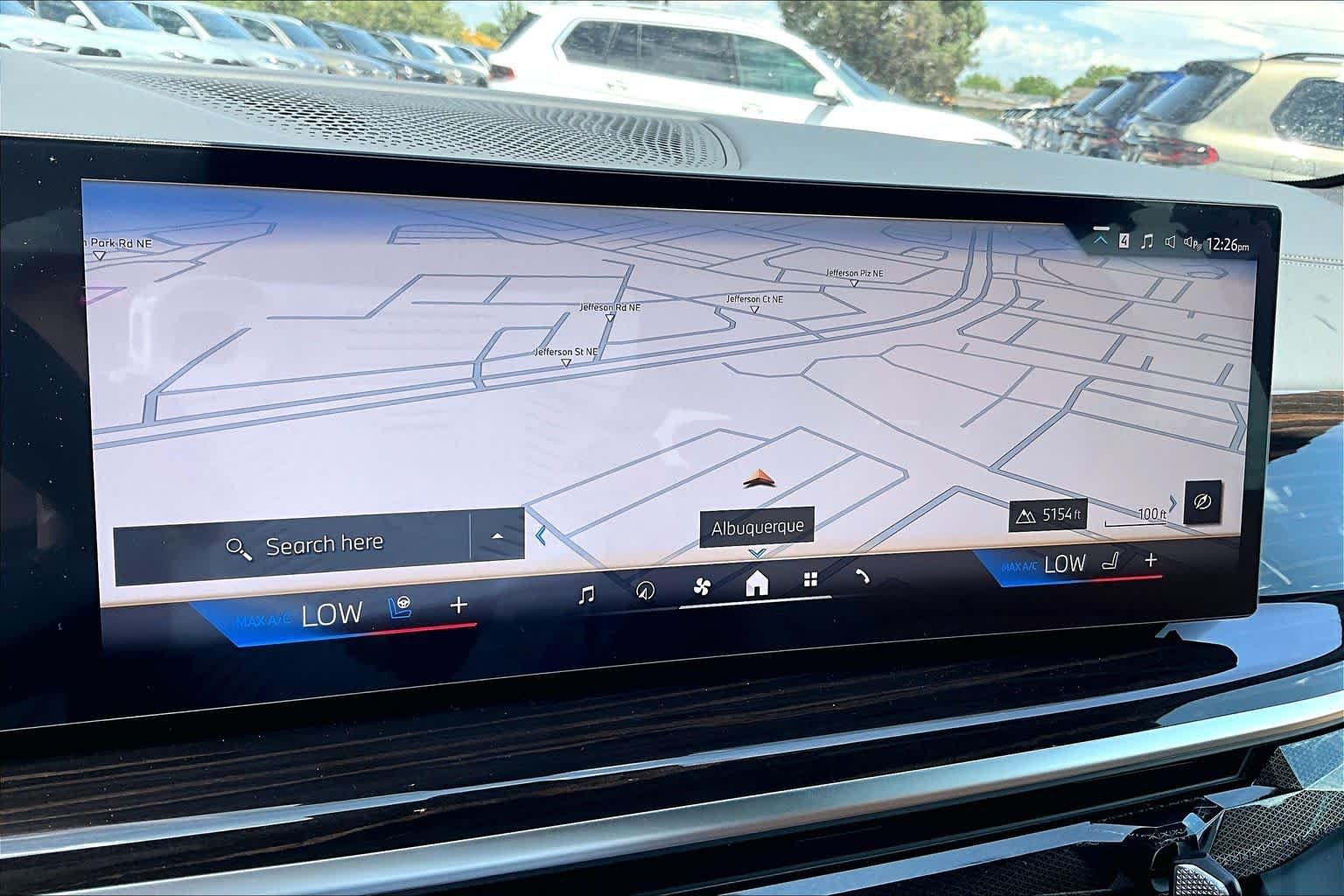 New 2026 Mineral White Metallic BMW xDrive40i image 17
