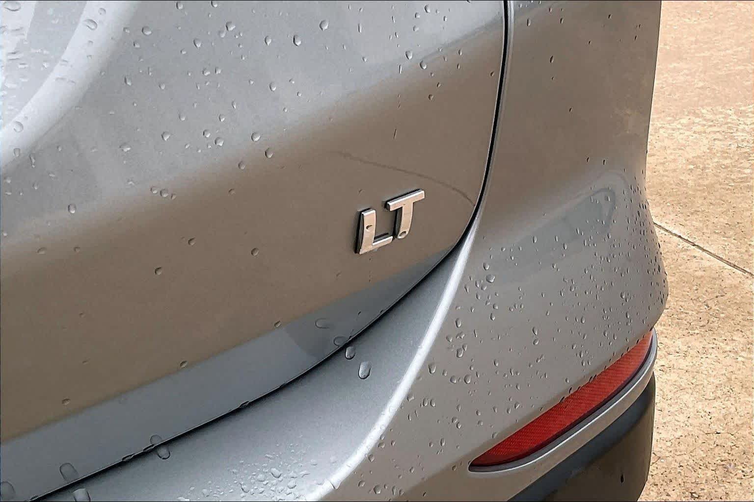 Used 2023 Sterling Gray Metallic Chevrolet LT image 9