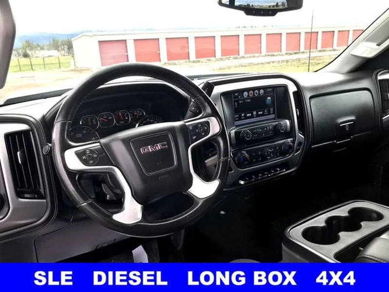 Used 2017 Quicksilver Metallic GMC SLE image 9