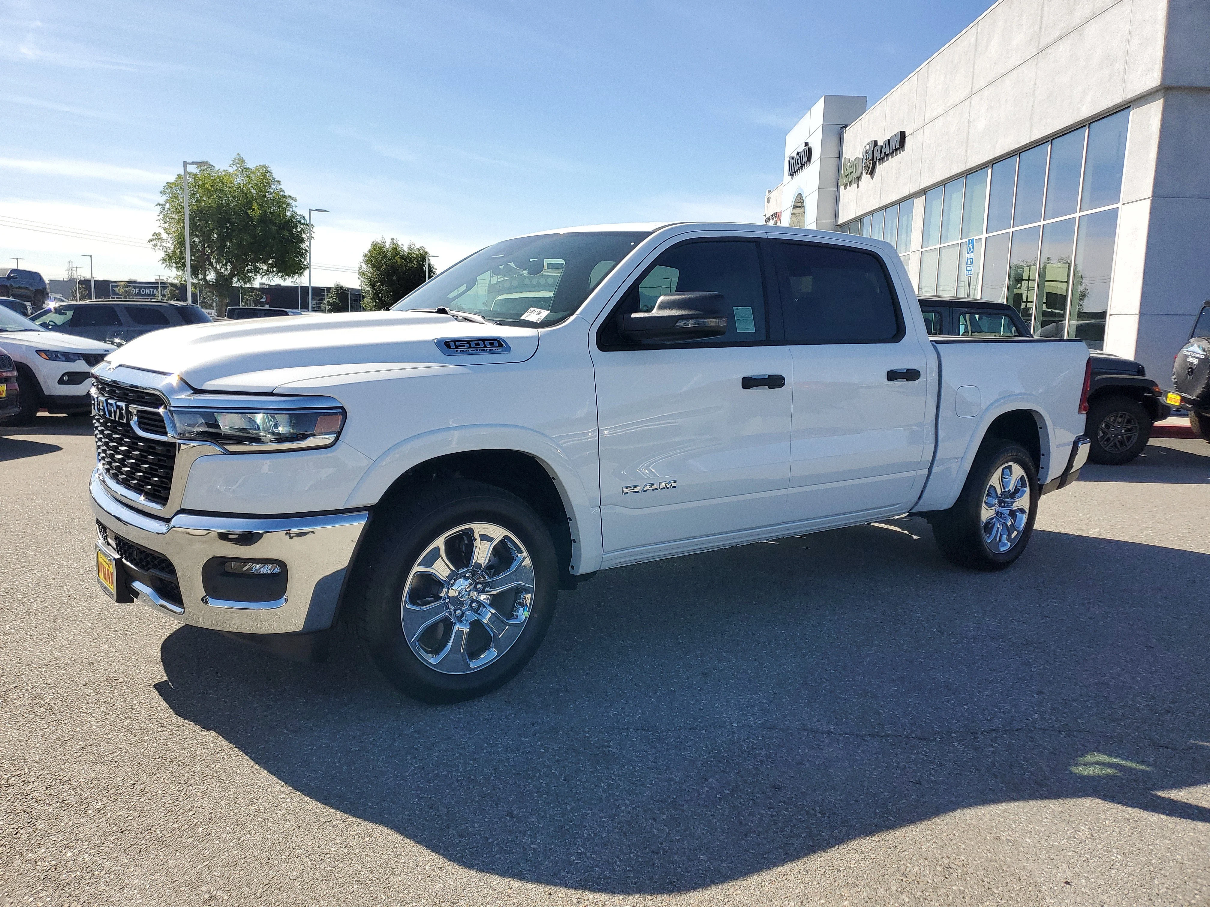 New 2026 Bright White Clearcoat RAM Big Horn/Lone Star image 8
