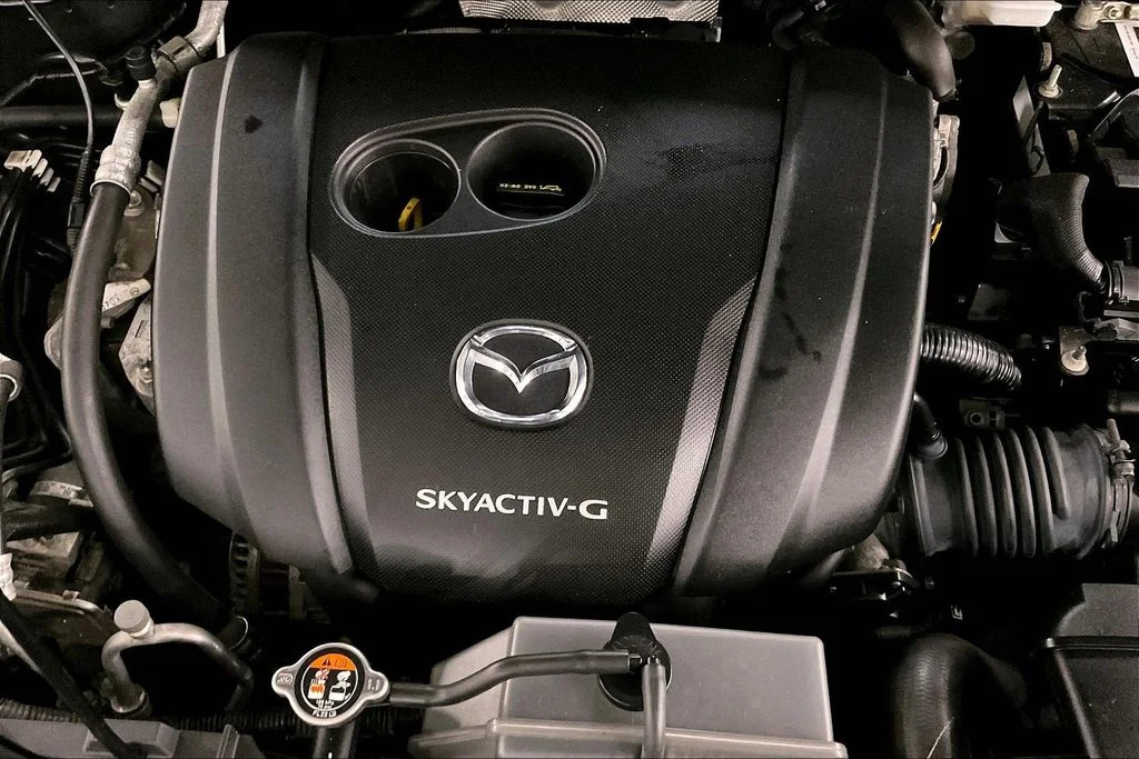 Used 2020 Black Mazda Grand Touring image 32