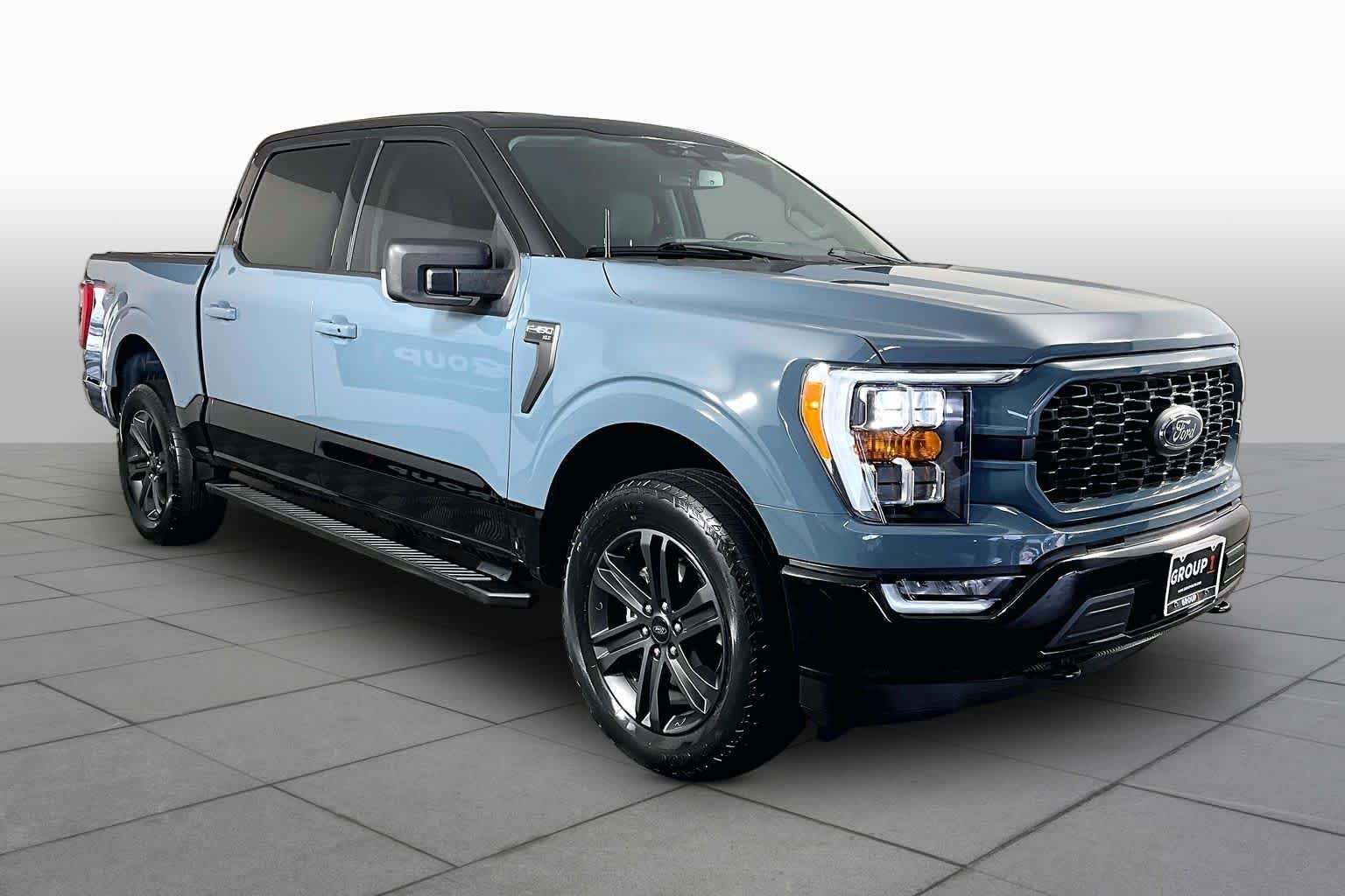 Used 2023 Area 51/Agate Black Ford XLT image 3