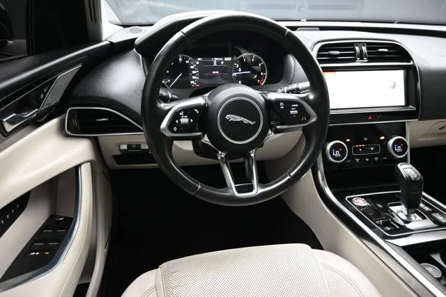 Used 2020 Black Jaguar S image 16
