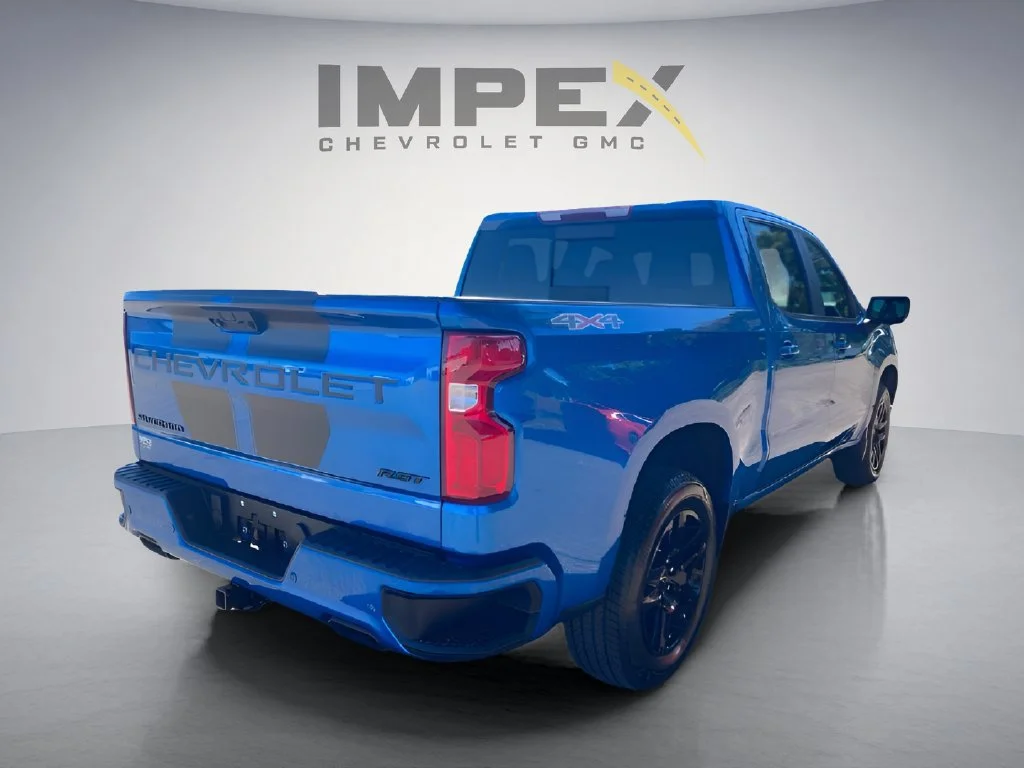 Used 2022 GLACIER BLUE METALLIC Chevrolet RST image 5