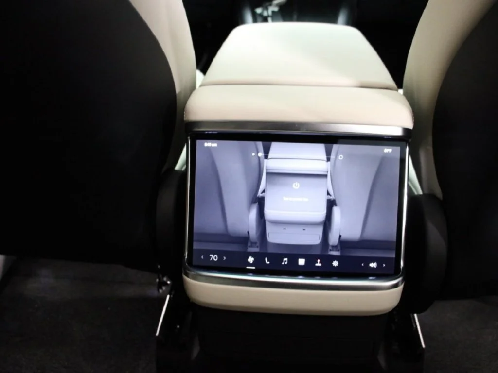 Used 2023 Pearl White Multi-Coat Tesla 7 Seater AWD image 12
