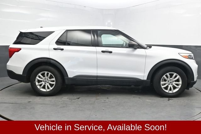 Used 2021 White Ford Base image 9