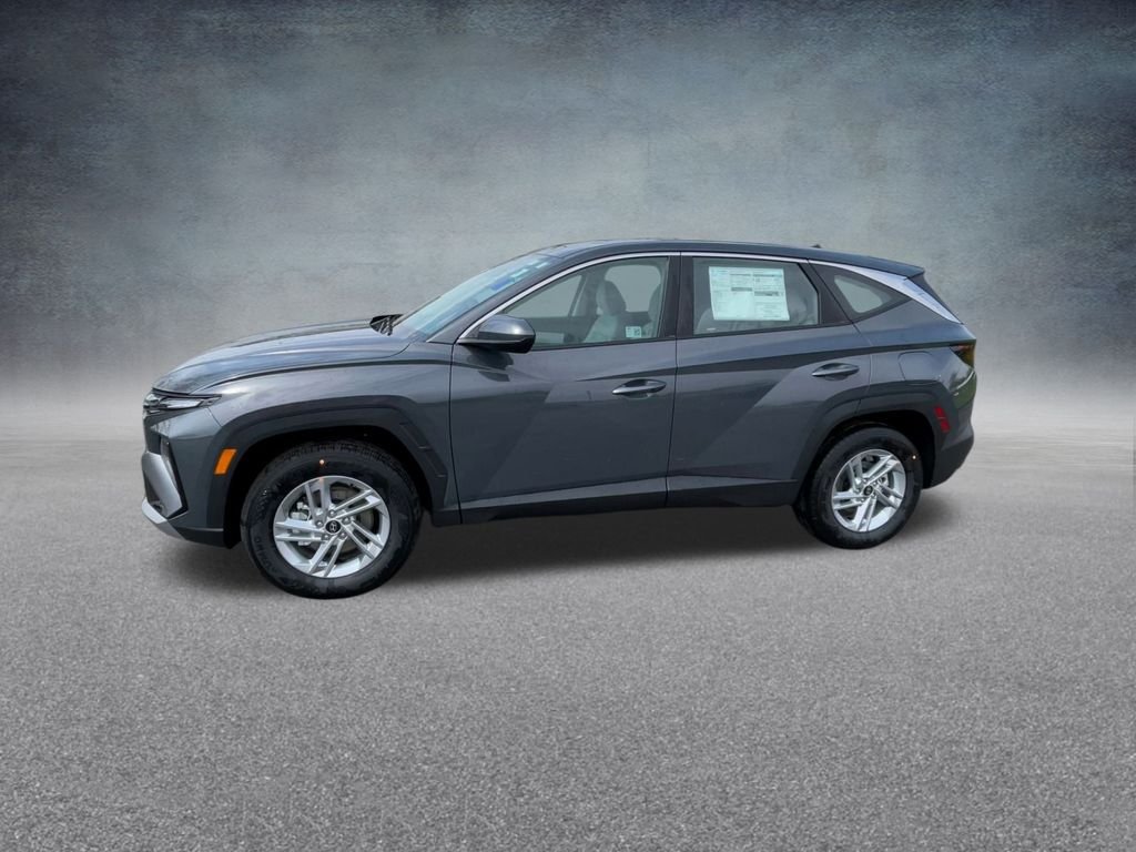 2025 Hyundai Tucson SE - Photo 11