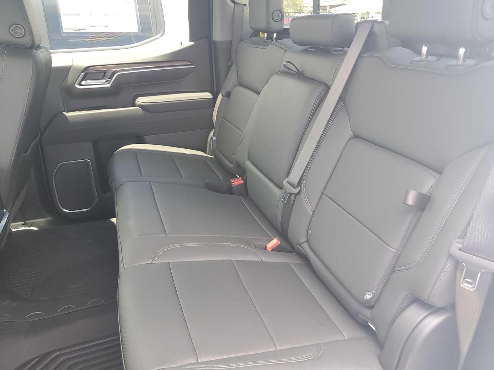 2026 Chevrolet Silverado 1500 LTZ - Photo 23