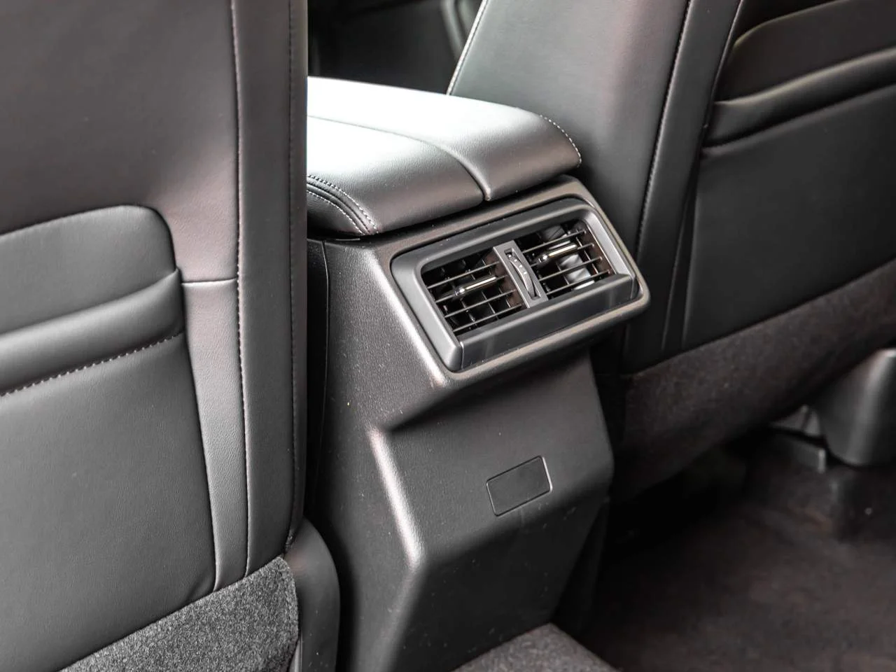New 2026 Jet Black Mica Mazda 2.5 S Preferred AWD image 22